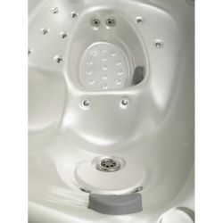 Спа бассейн джакузи USSPA Benjamin